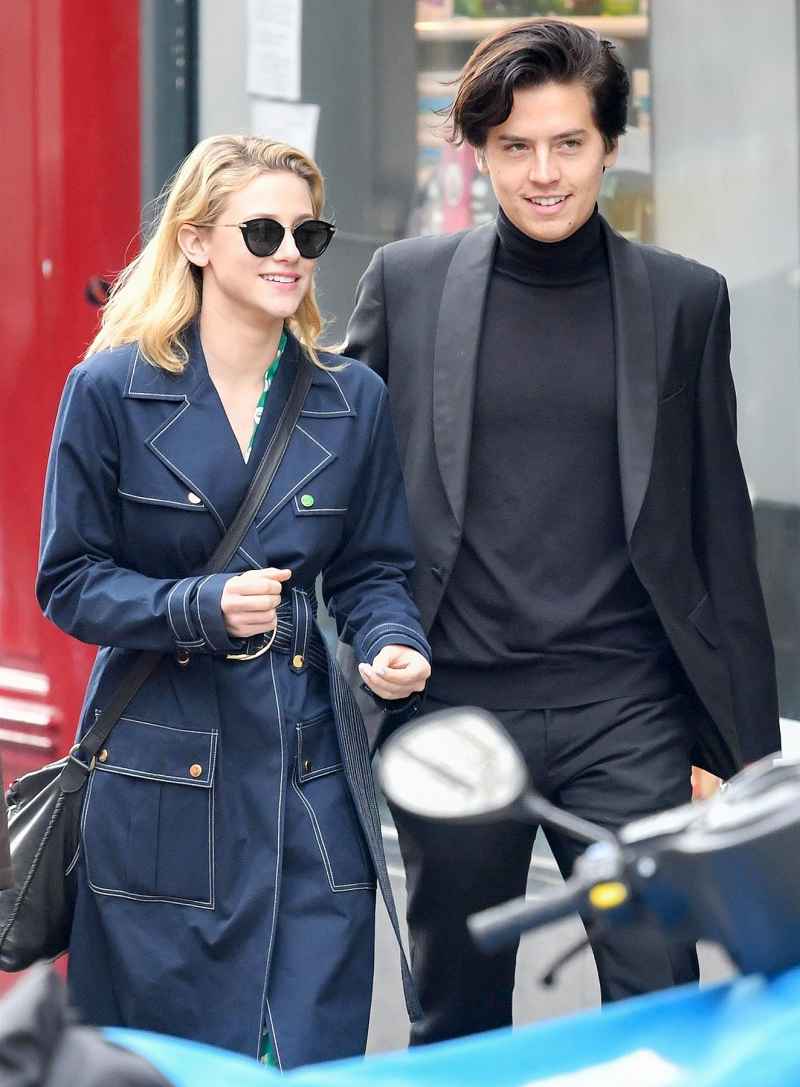 Lili-Reinhart-and-Cole-Sprouse-Share-a-Kiss-in-Paris