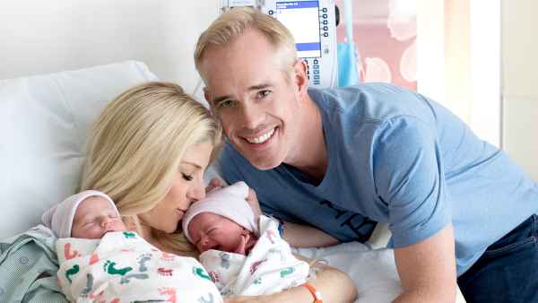 Michelle-Beisner-and-Joe-Buck-Twins