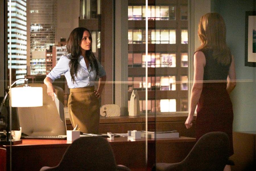 Sarah Rafferty Bride ‘Suits’ Recap: Sheila Makes a Decision About Her Engagement - Us