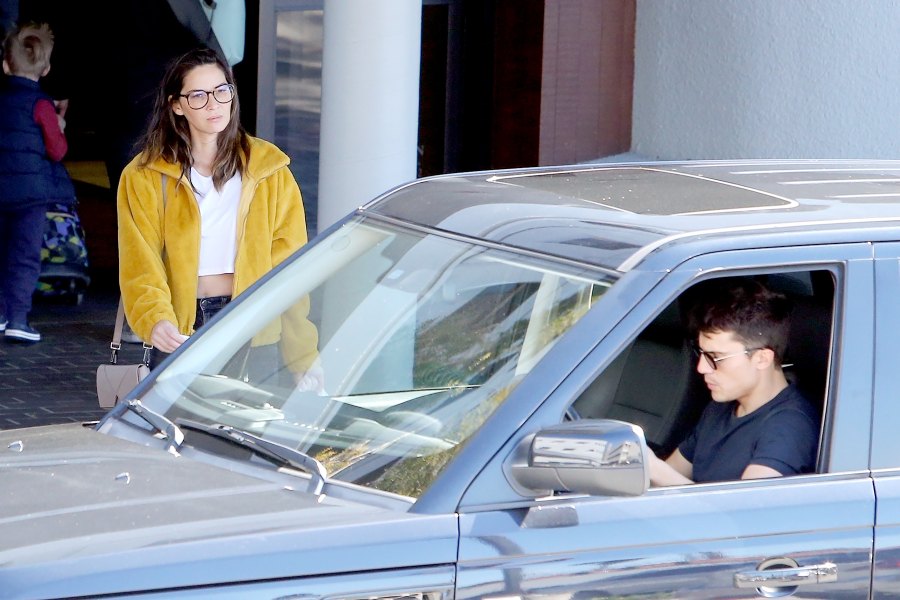 Olivia-Munn-Alex-Gonzalez-dating