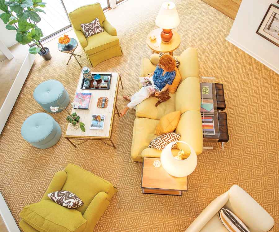 Trading Spaces Stars Take Us Inside Their Homes Laurie Smith Living Room