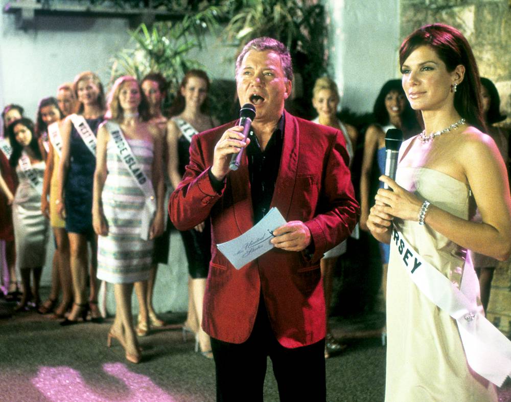 William Shatner and Sandra Bullock in &lsquo;Miss Congeniality'
