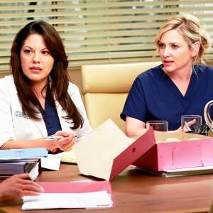 Sara Ramirez and Jessica Capshaw on ‘Grey’s Anatomy‘