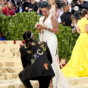 2-Chainz-proposal-met-gala-2