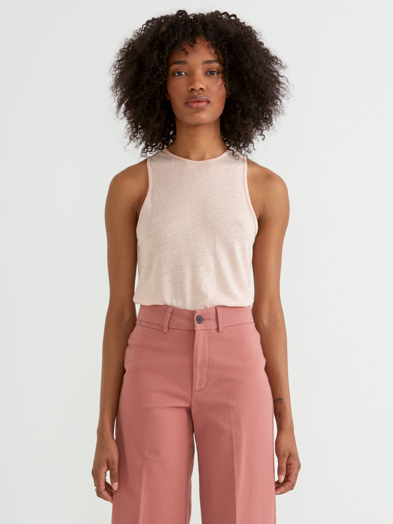 Frank And Oak Lauches Eco-Friendly Minimal Line: Best Buys