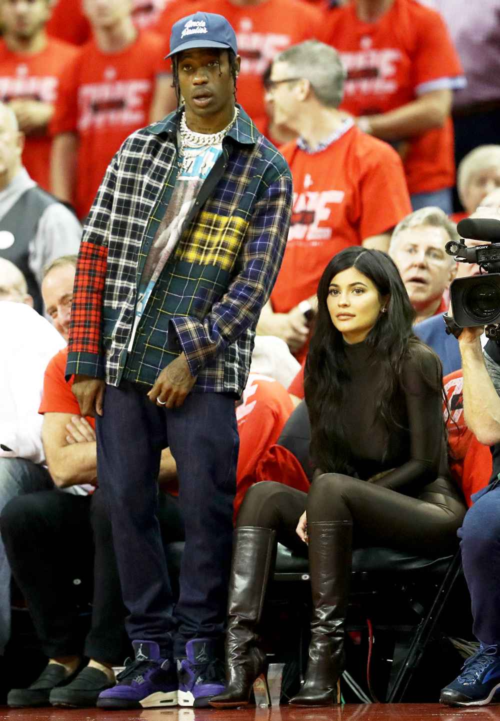 Kylie Jenner, Travis Scott Sit Courtside at Houston Rockets Game: Pics!