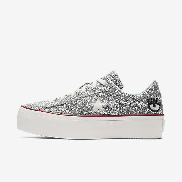 Valle Electrizar Agarrar Shop All the Glittery Sneaker Styles From the Converse x Chiara Ferragni  Collection - Us Weekly