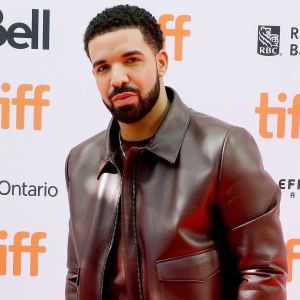 Drake-Is-Financially-Supporting-Alleged-Baby-Mama-Sophie-Brussaux