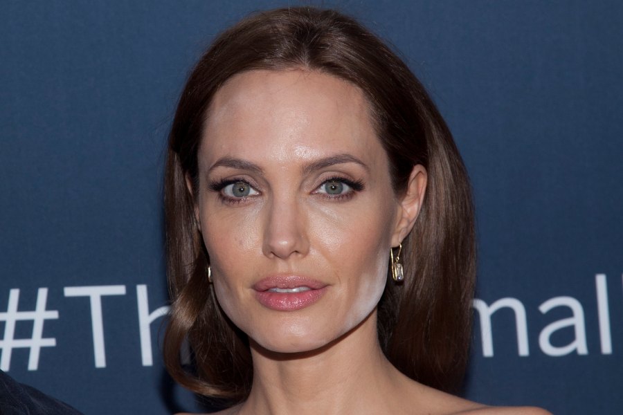 Angelina Jolie flashback