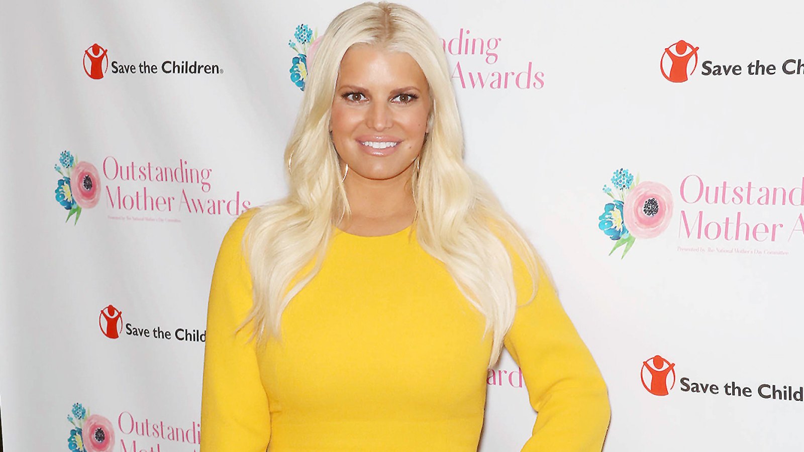 Jessica Simpson, Outstanding Mother Awards