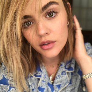 lucy hale
