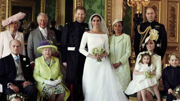 prince-harry-Duchess-Meghan-royal-portrait