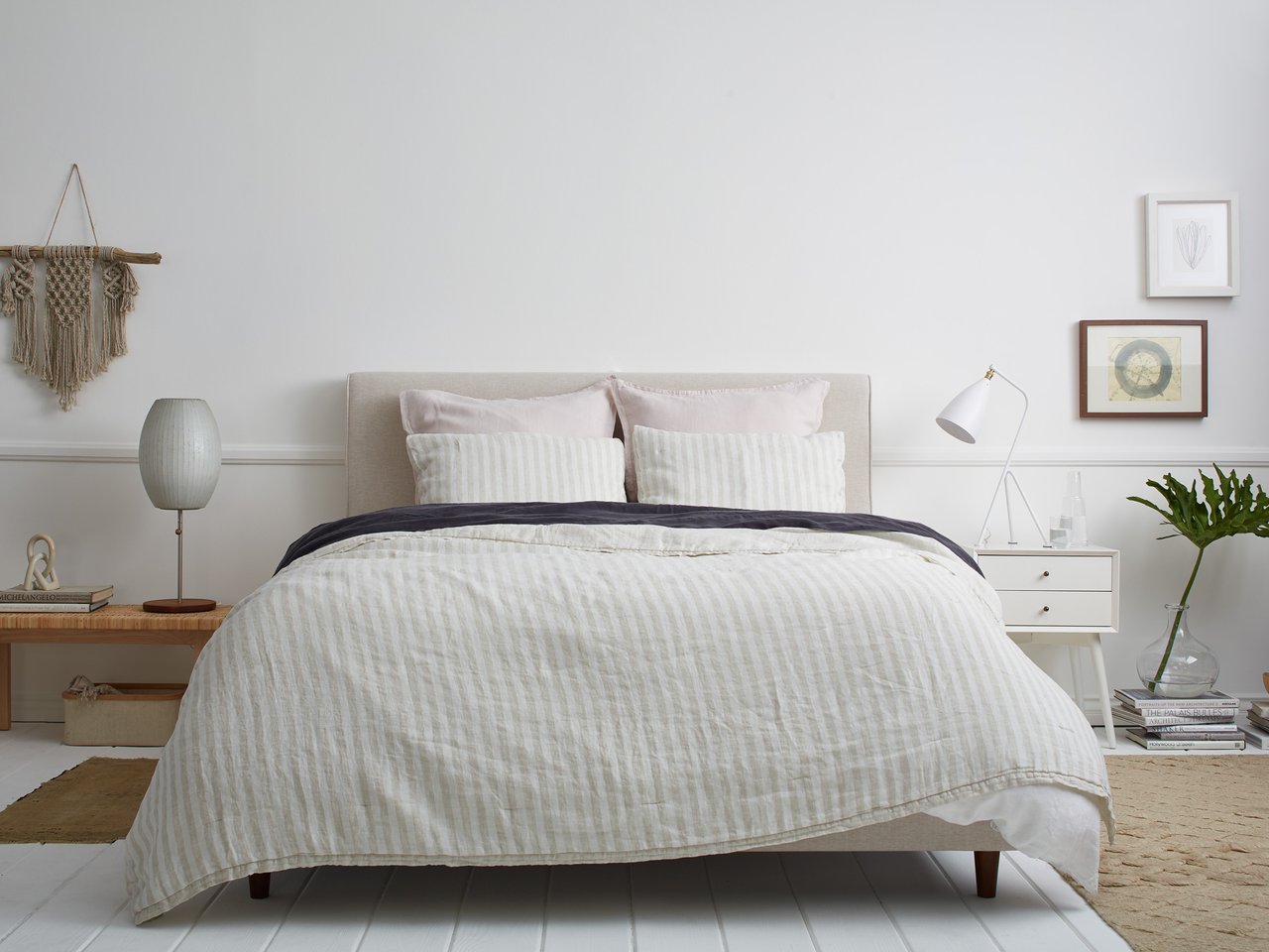 Striped linen quilt natural 000 2_1280x