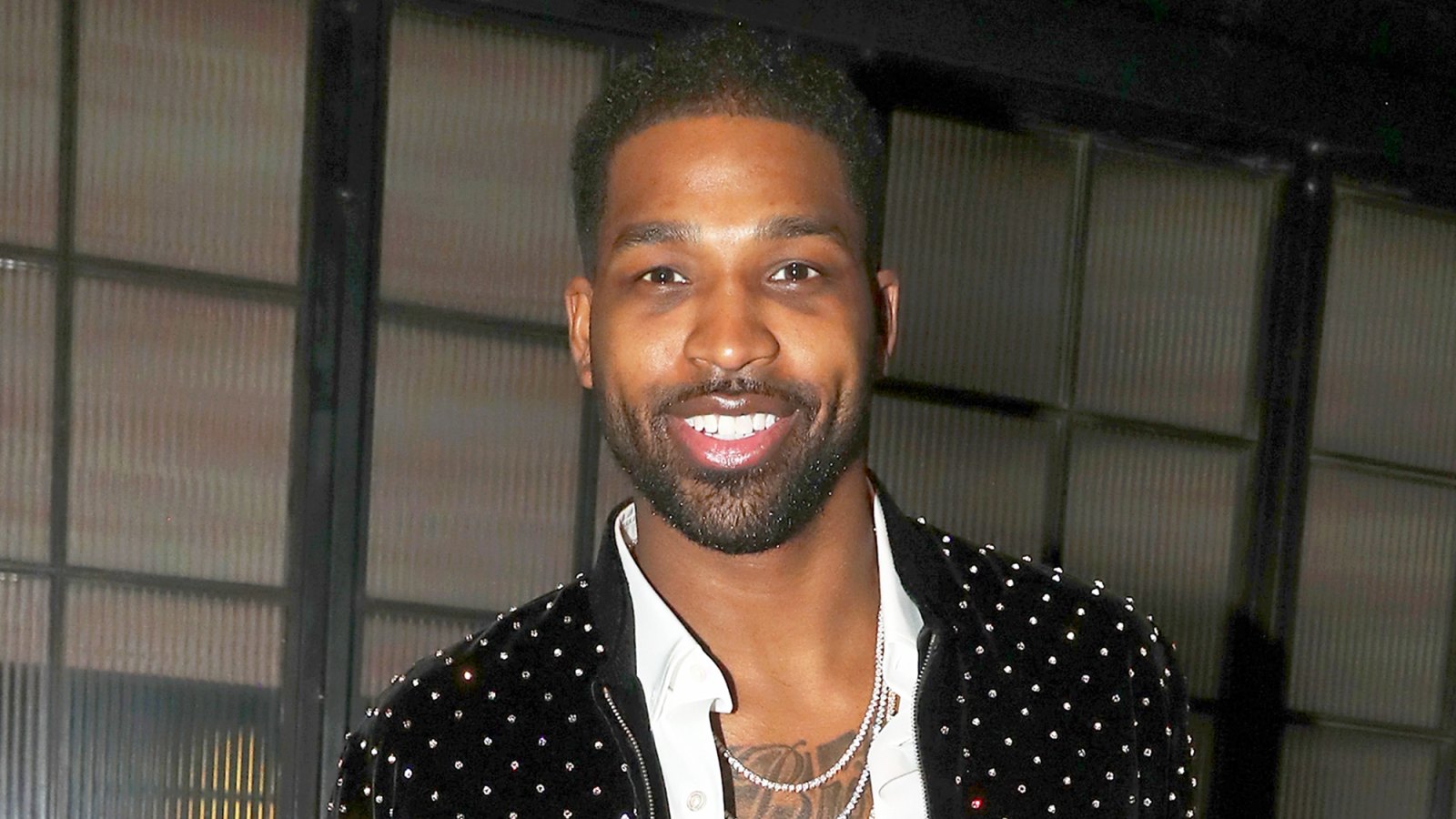 Tristan Thompson attends Remy Martin 2018 Viewing Party at Luchini Pizzeria and Bar in Los Angeles, California.