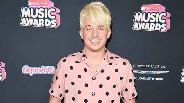 Charlie Puth, Blond Hair, Radio Disney Music Awards