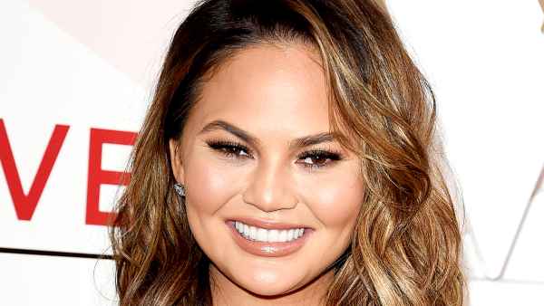 Chrissy-Teigen-Steams-Her-Vagina