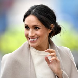 Duchess Meghan Queen Elizabeth Photo Style