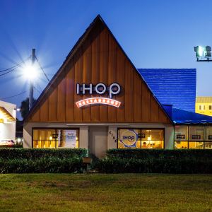 IHOP Changing Name IHOB