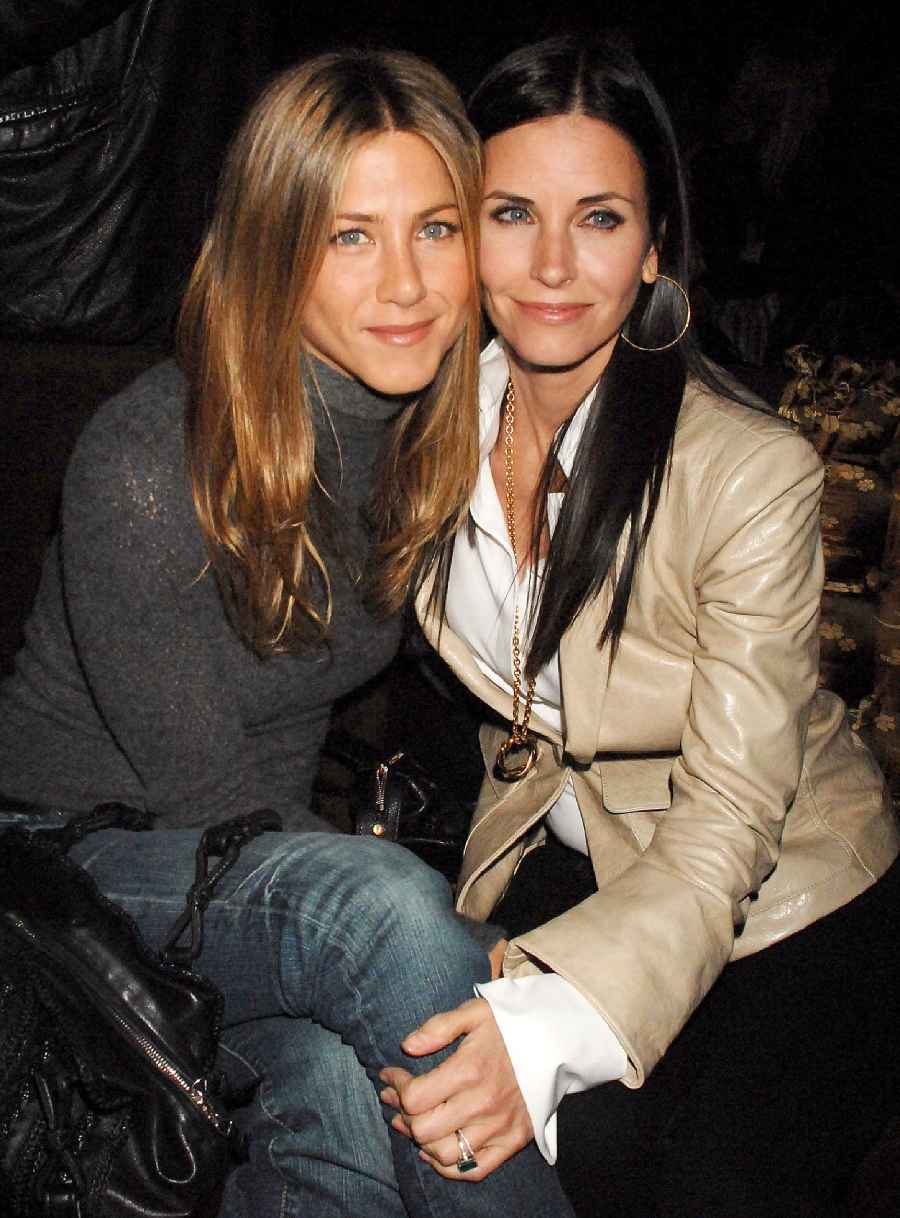 Jennifer Aniston and Courteney Cox