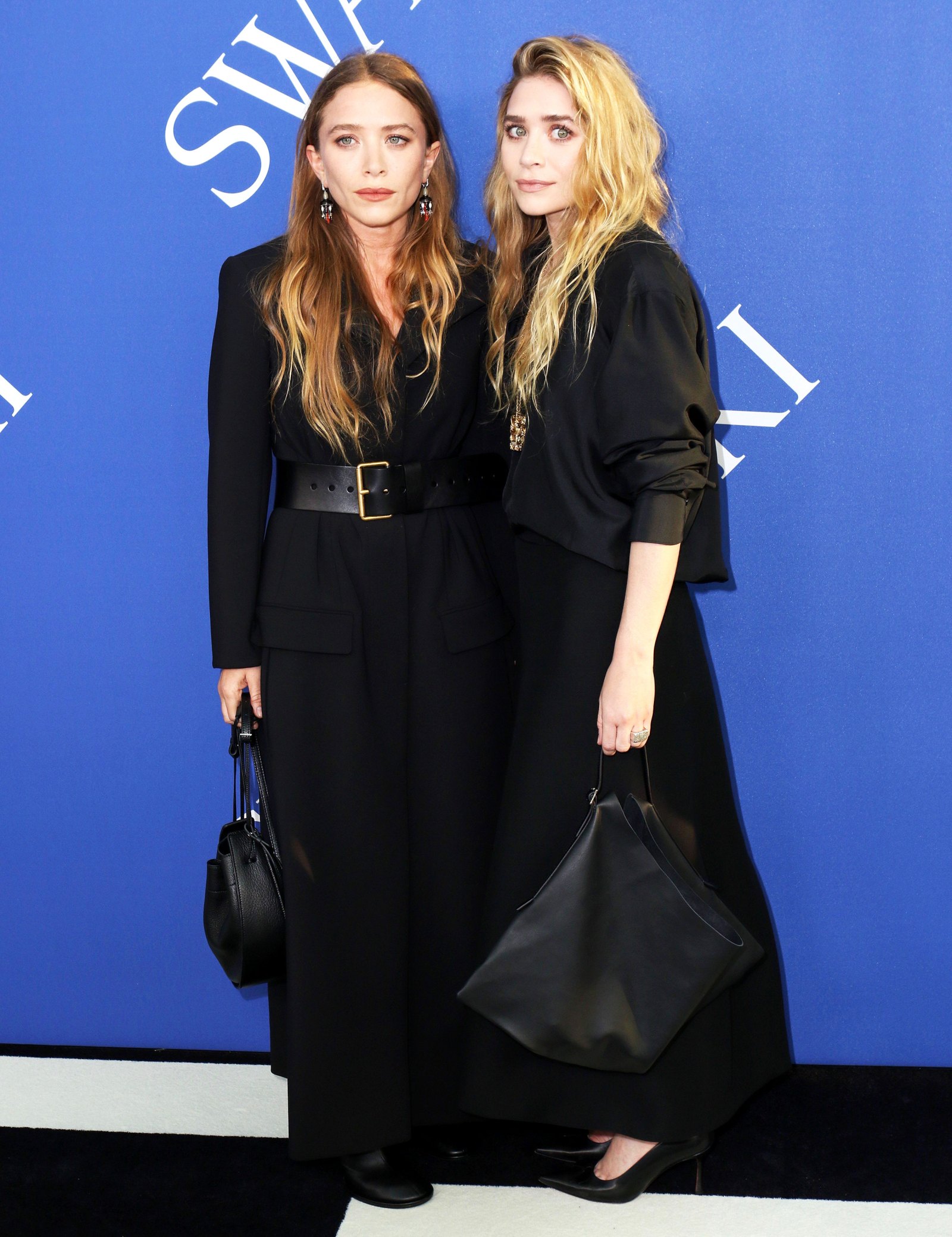 Mary-Kate Olsen,Ashley Olsen.