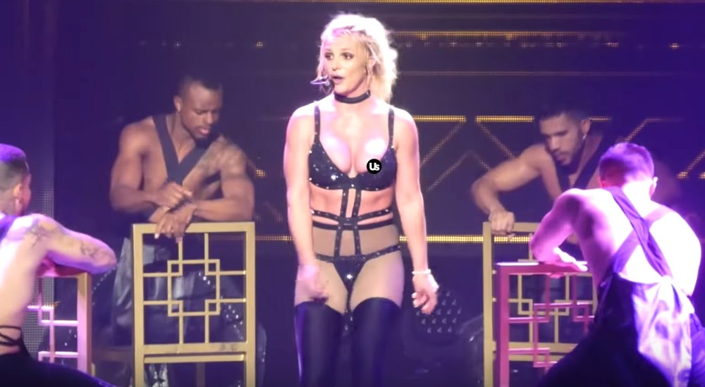 Britney Spears Suffers Wardrobe Malfunction, Exposing Nipple on Stage