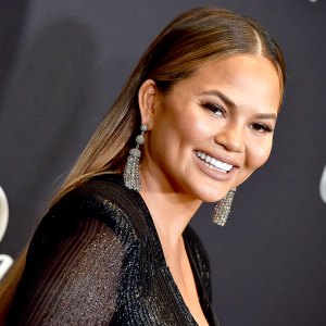 Chrissy-Teigen