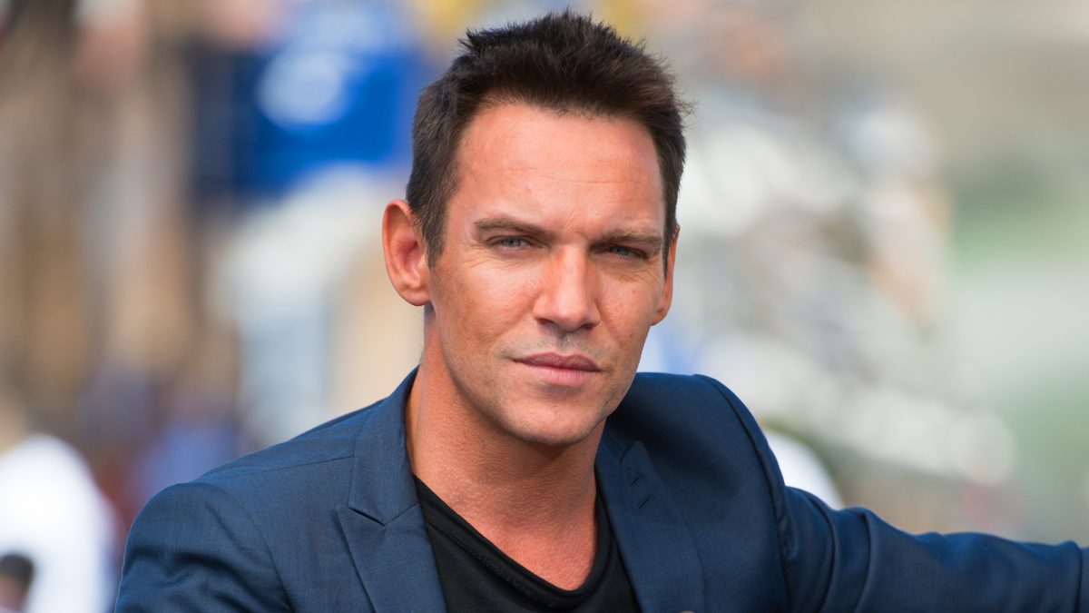 Jonathan Rhys Meyers