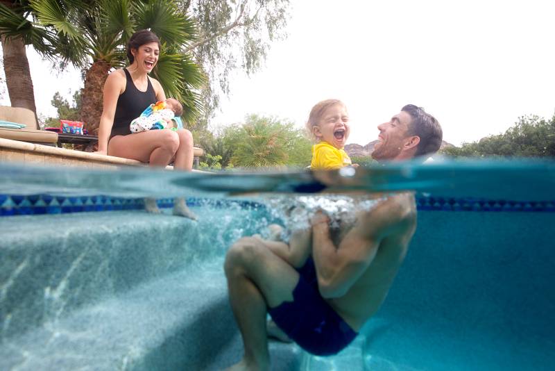 Michael-Phelps-swimming