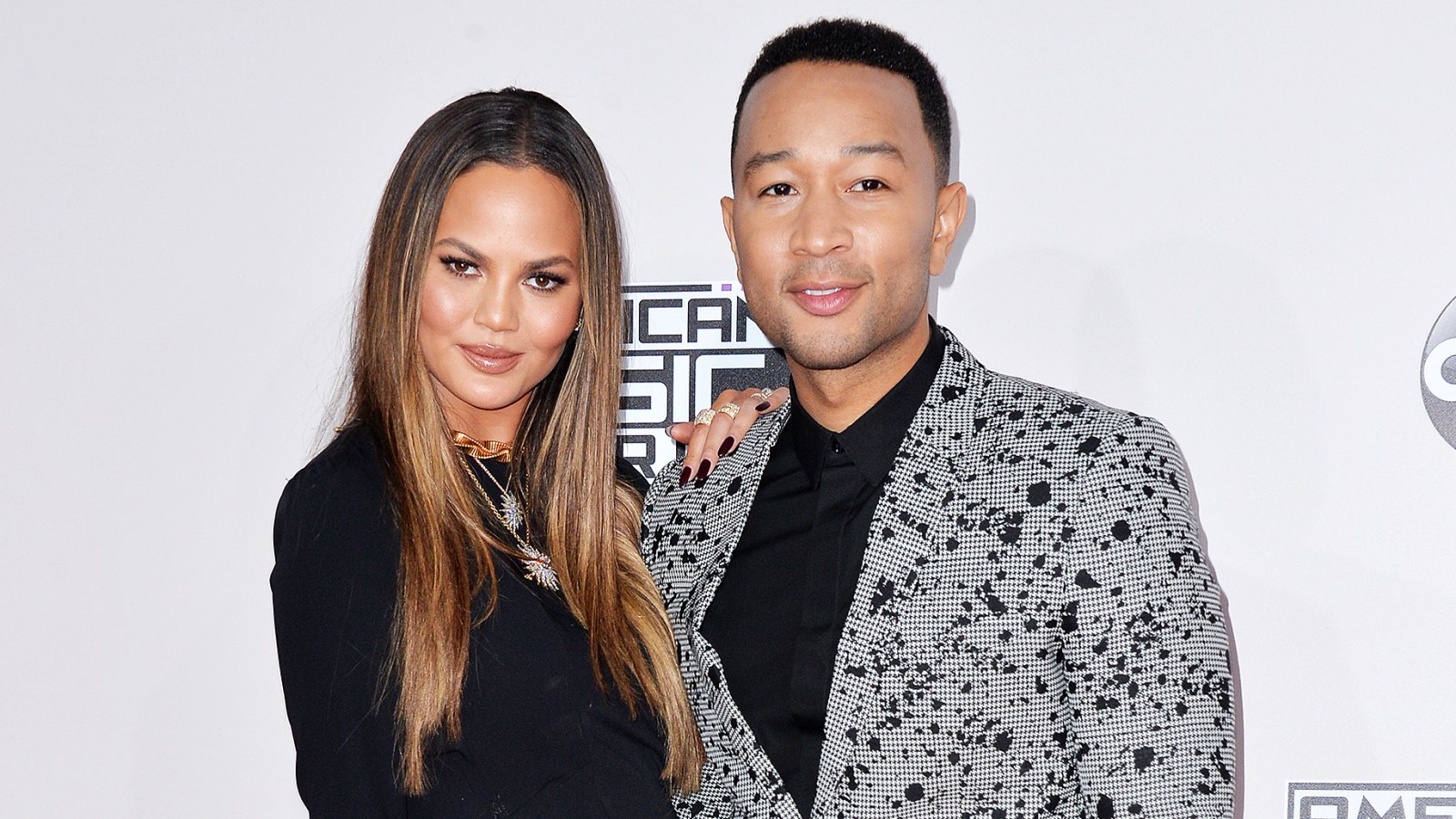 Chrissy Teigen Just Posted Another 'Milky Boobs' Video—Revealing Such a  Relatable Problem
