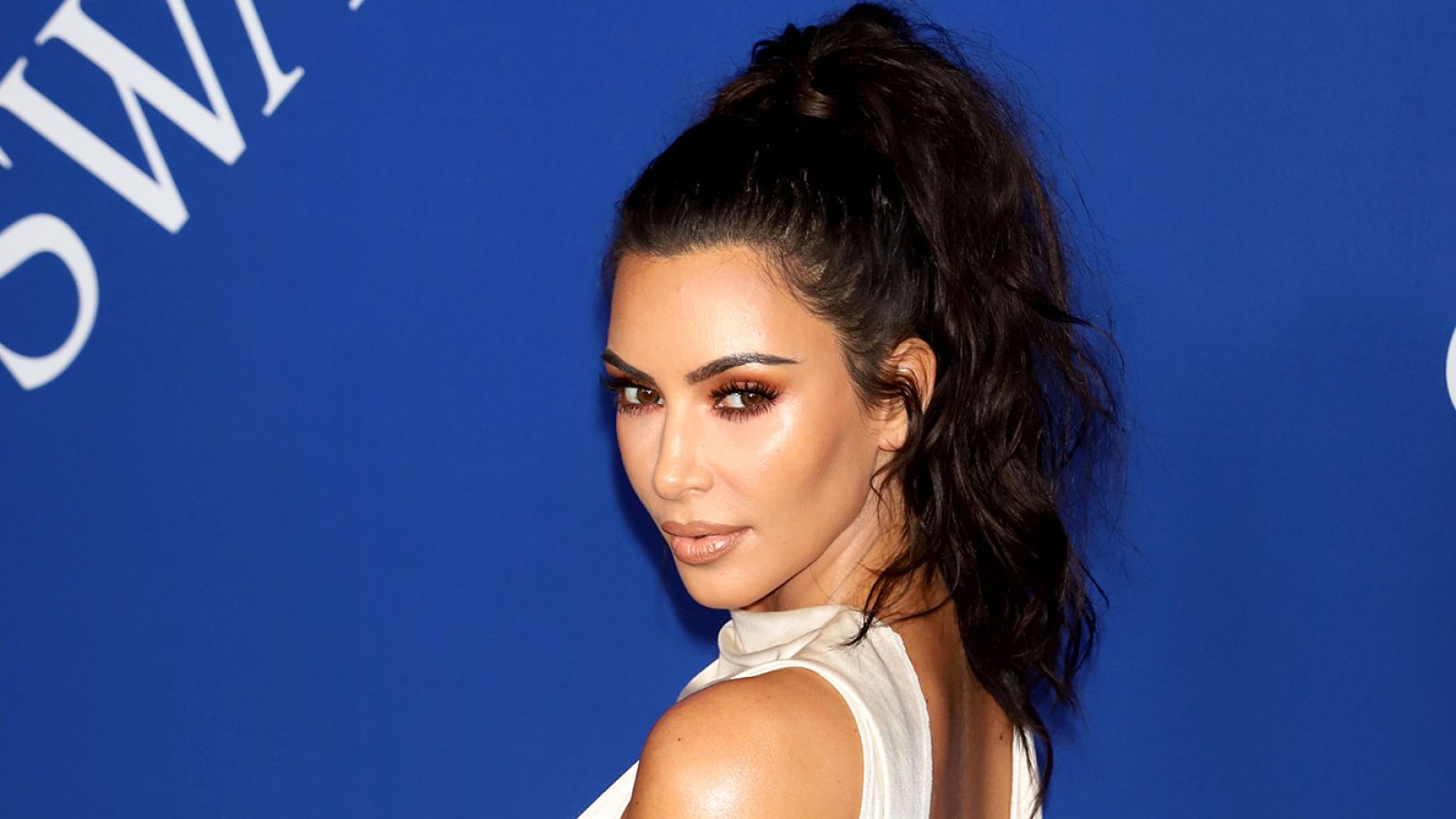 Kim Kardashian rob kardashian ex adrienne bailon auntie