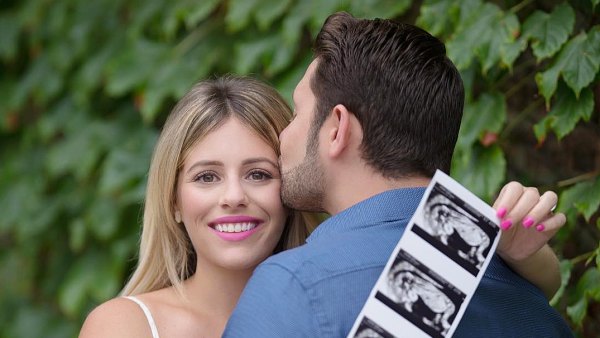 Married at First Sight Couple Anthony D’Amico Ashley Petta Pregnant