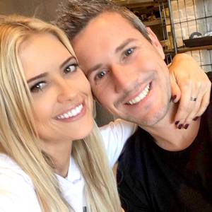 Christina-El-Moussa-Ant-Anstead-Hawaii