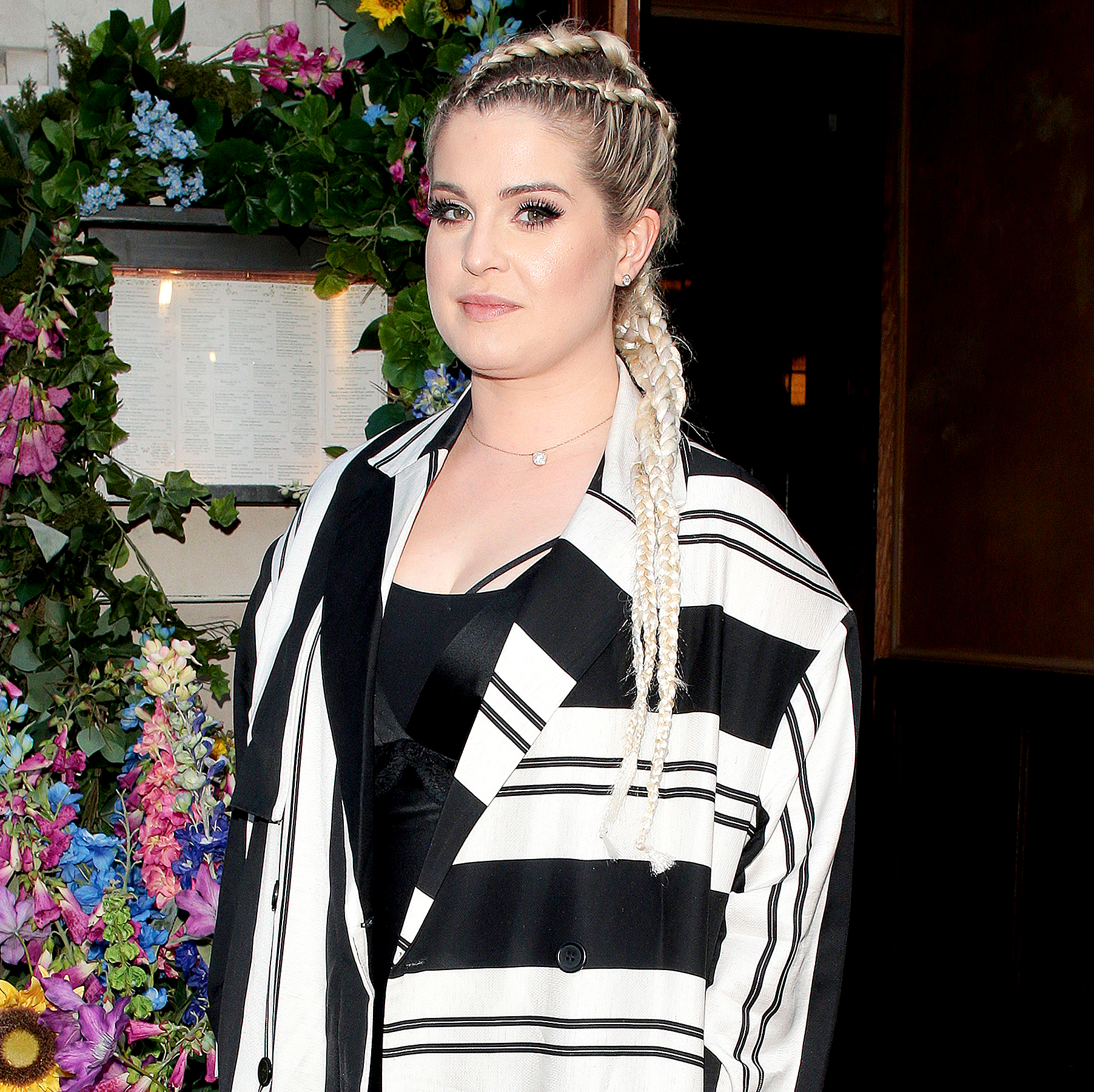 Kelly-Osbourne-Celebrates-One-Year-of-Sobriety