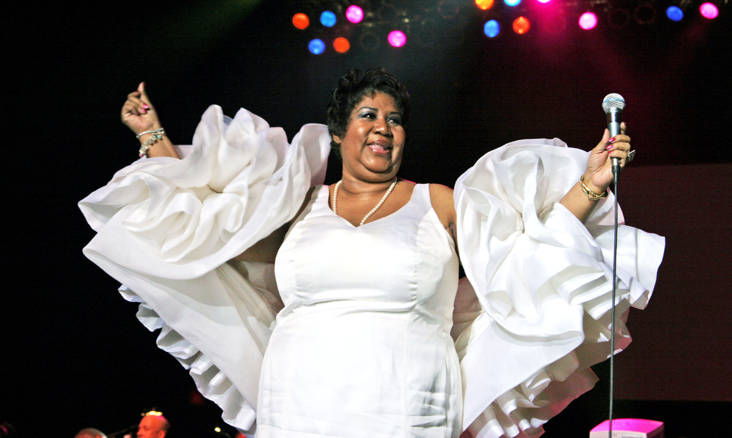 Aretha Franklin's Most Iconic Fashion Moments