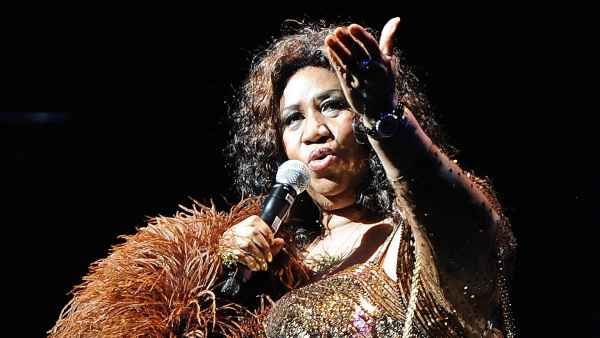 Aretha Franklin Funeral Public Viewing Private Service
