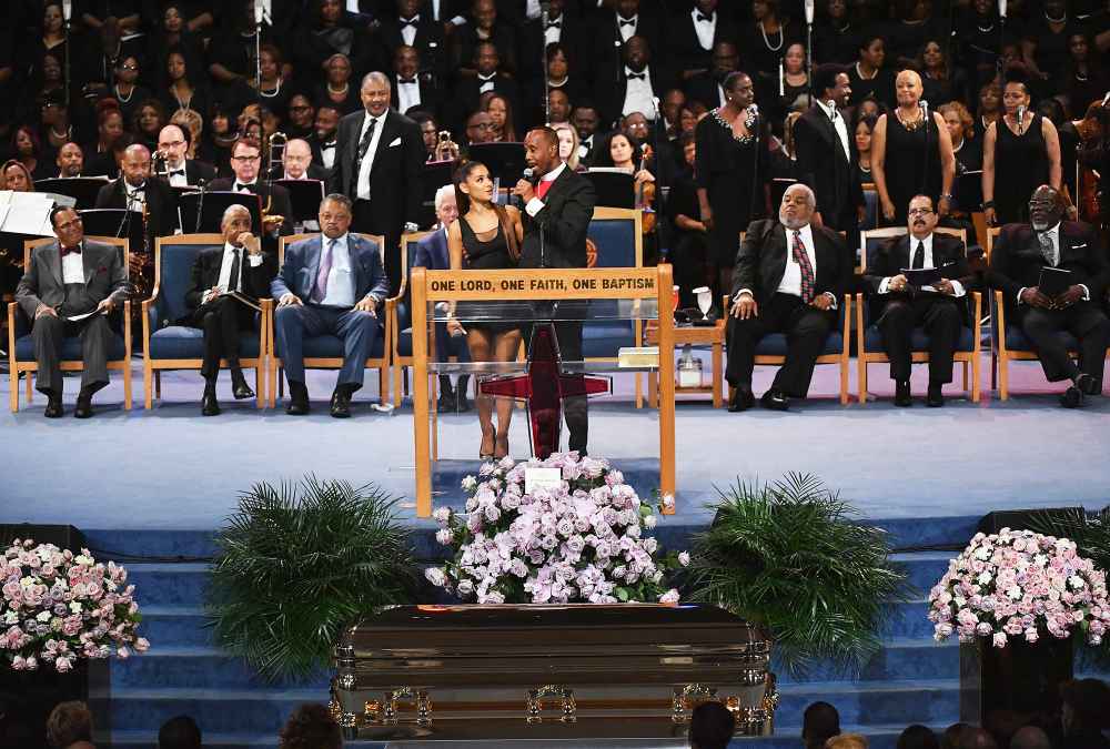 ariana grande bishop aretha franklin new taco bell item