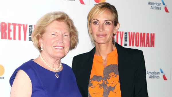 Barbara Marshall and Julia Roberts attend the Garry Marshall Tribute Performance of Pretty Woman: The Musical.