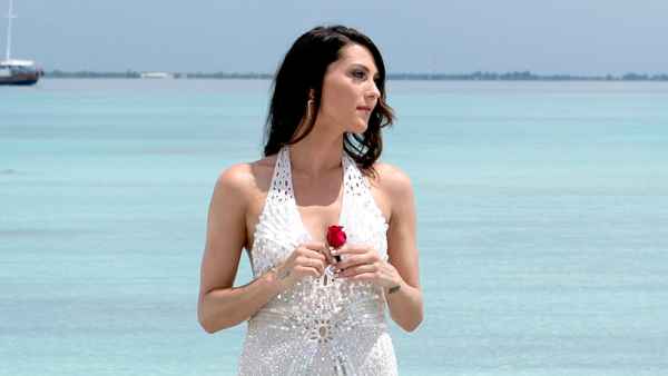 becca-kufrin-bachelorette-finale