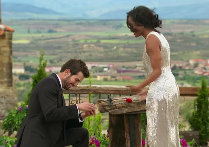 Bryan proposes to Rachel Lindsay.