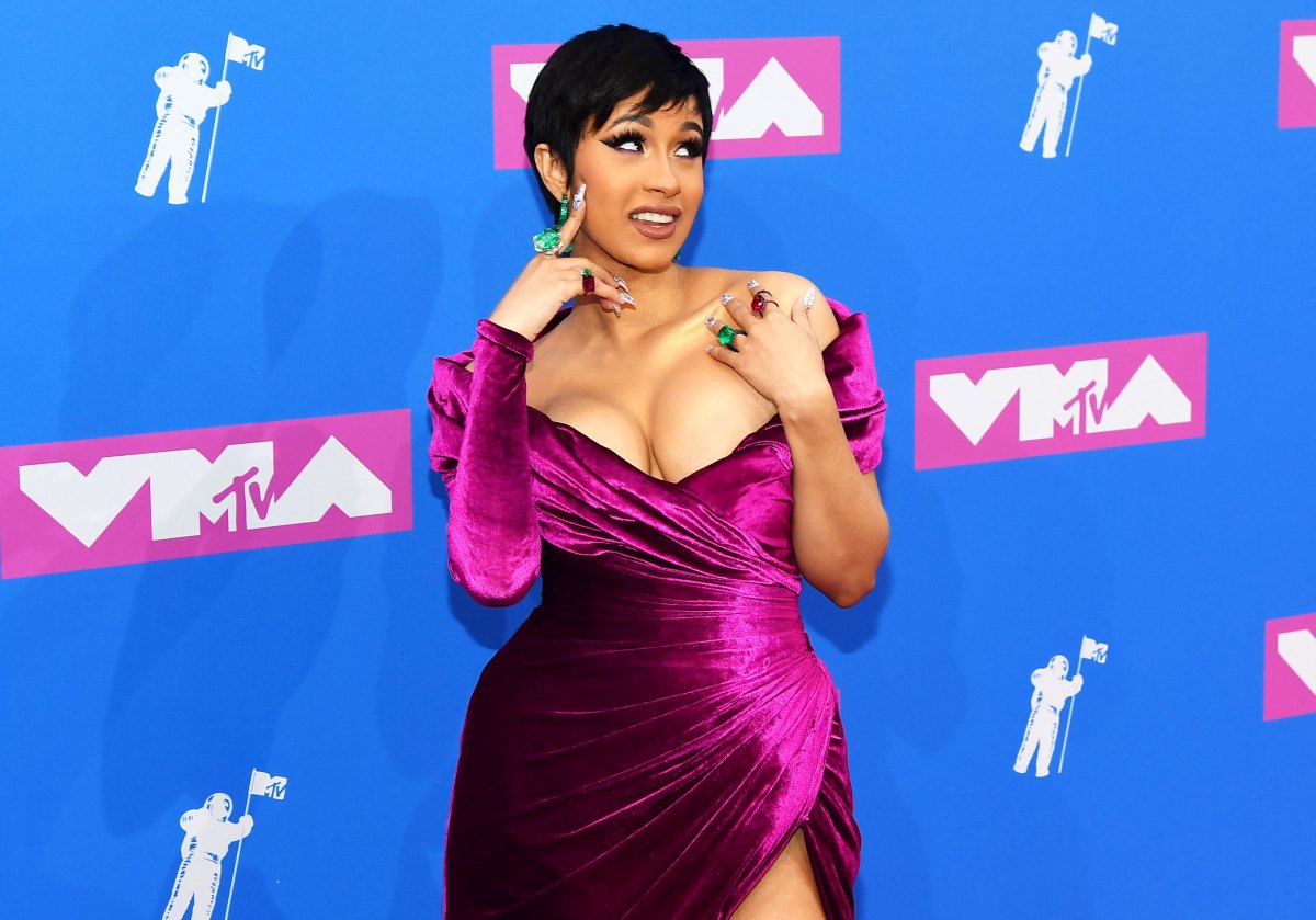 cardi-b-vmas18-promo