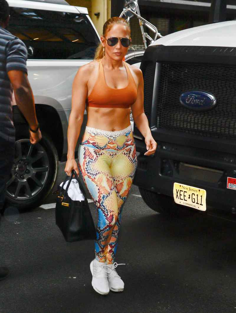 workout athleisure Jennifer Lopez