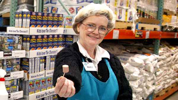 costco-samples-fight