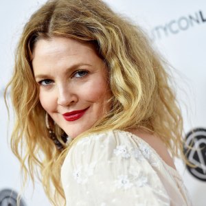 drew barrymore green juice