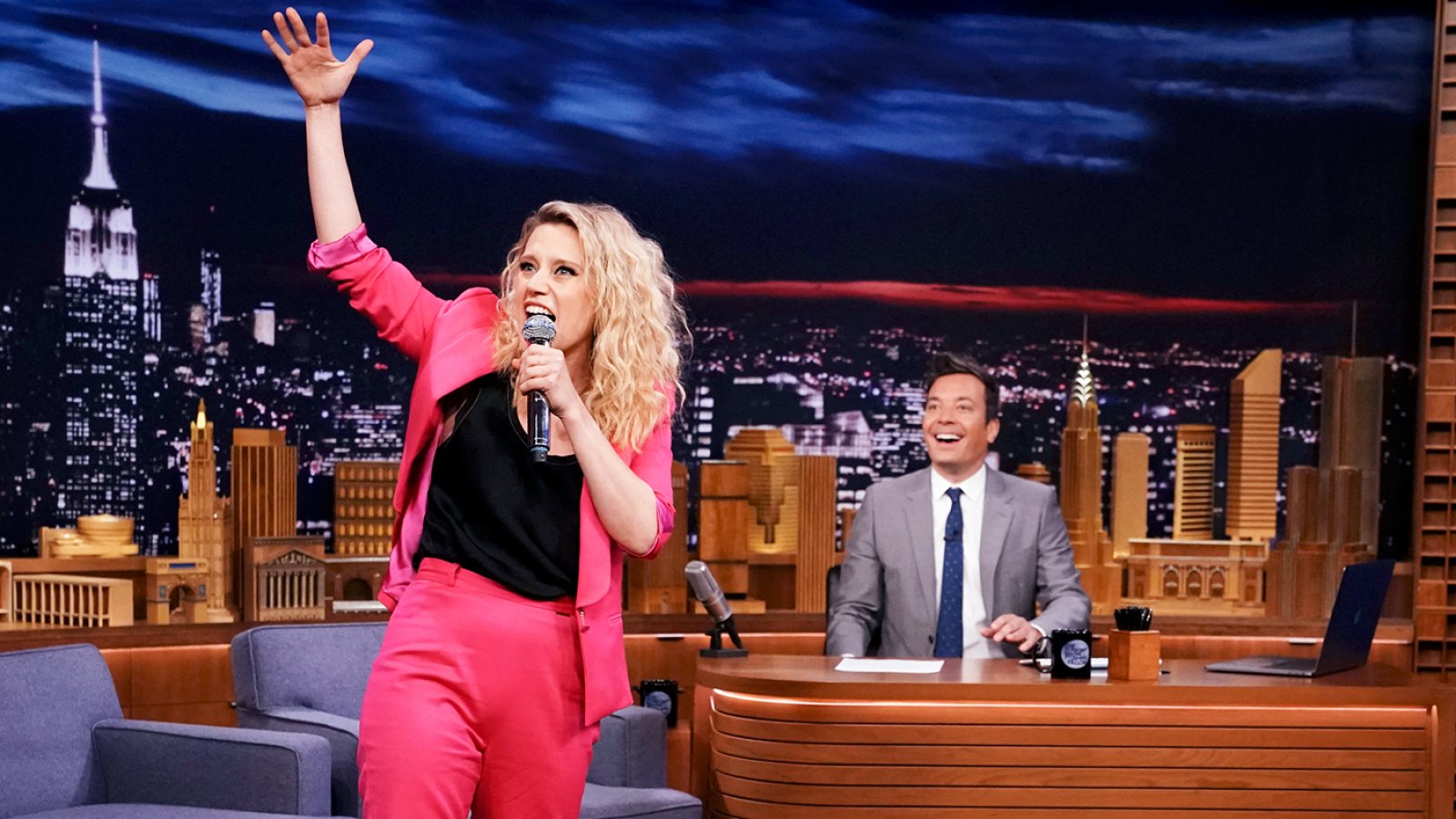 Kate McKinnon performs a Hungarian Rap during an interview with host Jimmy Fallon on August 1, 2018.