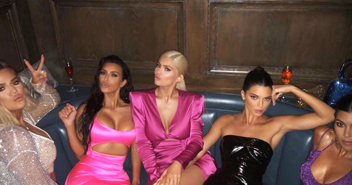 kim k pink dress kylie birthday Kylie Jenner Hot Pink Allover Feathers Short 22nd Birthday Dress