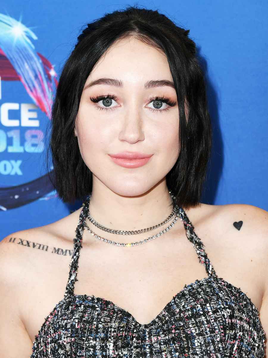 Teen Choice Awards 2018 Best Hair and MakeUp Noah Cyrus