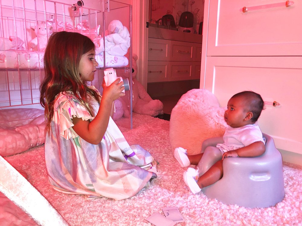 Penelope Disick Plays Photographer True Thompson