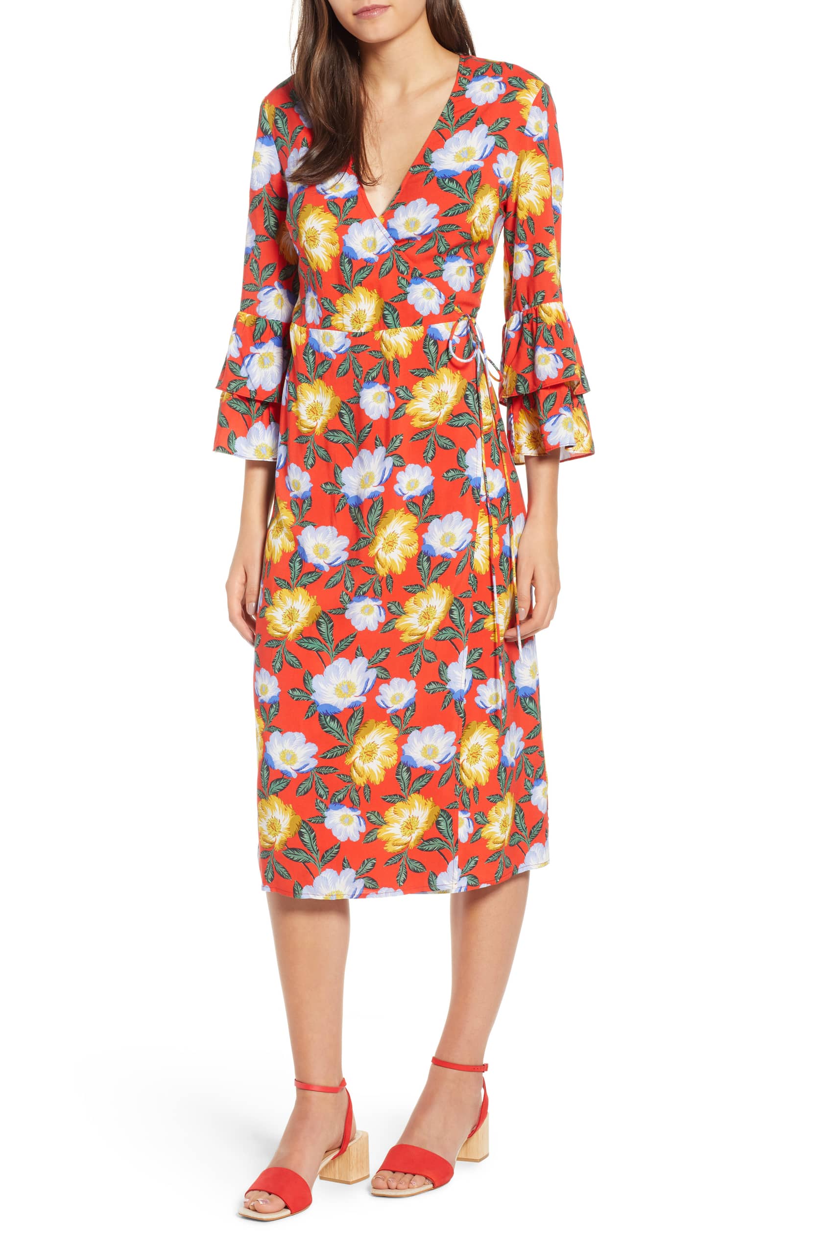 Keep the Summer Vibes Going With This Vibrant Floral Dress - Big World Tale