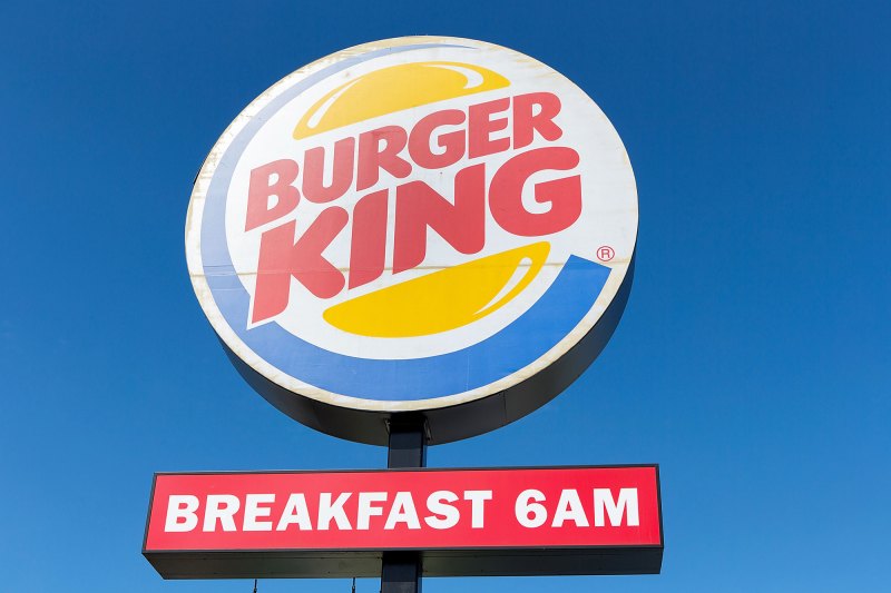 https://www.usmagazine.com/wp content/uploads/2018/09/Controversial Fast Food Ads burger king