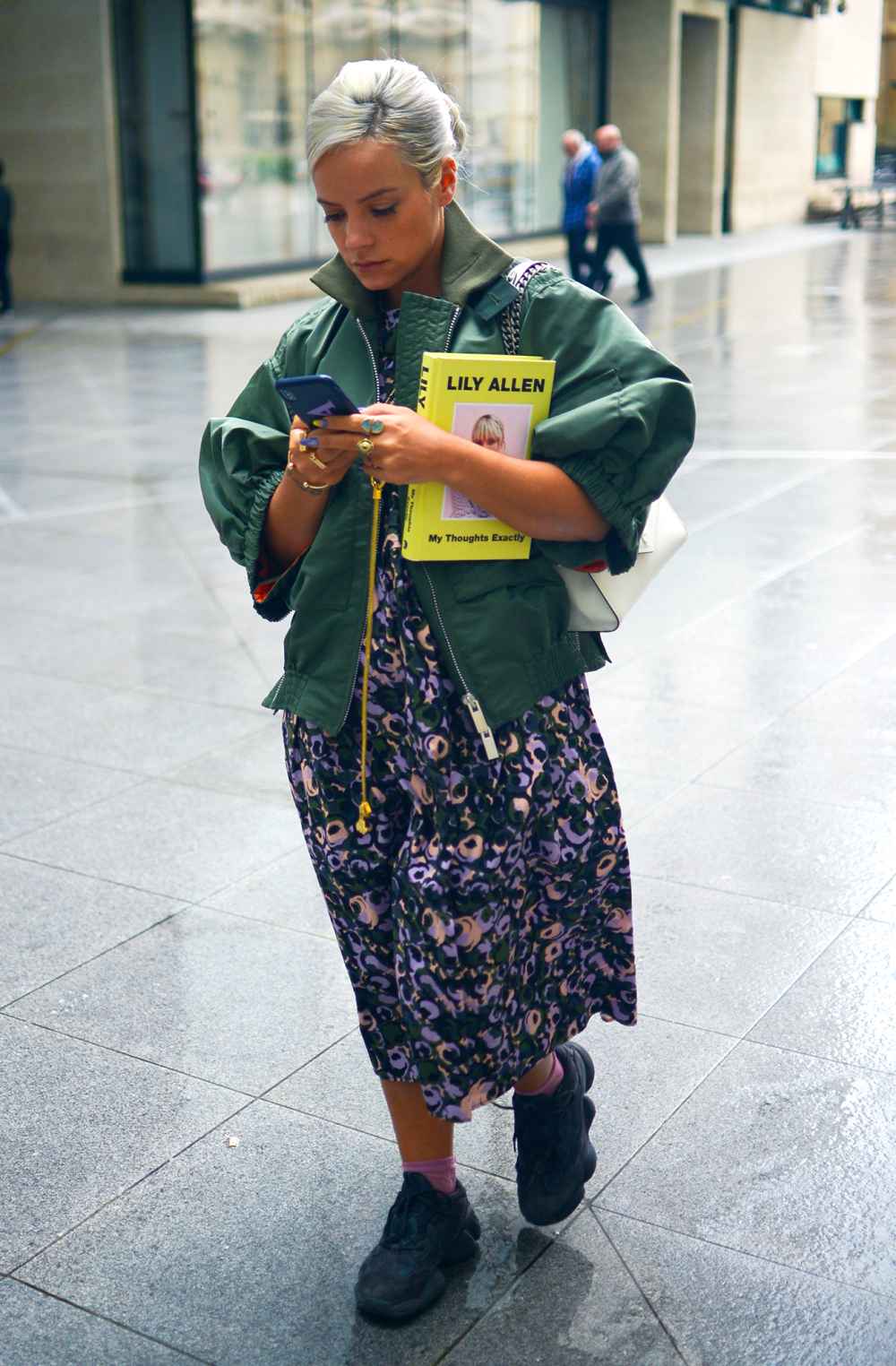 Lily Allen Reveals Heartbreaking Details About Delivering a Stillborn Baby